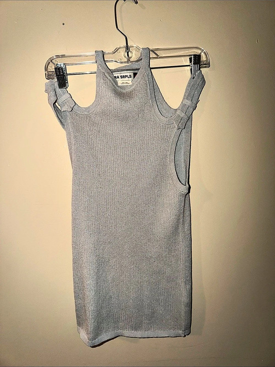 Zara Tops - Zara Knit cold shoulder Size Medium